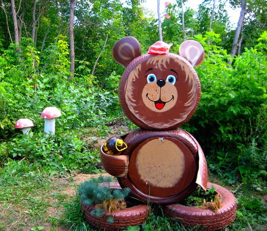 Tire recycling ideas creative brown diy little bear made by tires how to reuse tires garden cute outdoor decoration