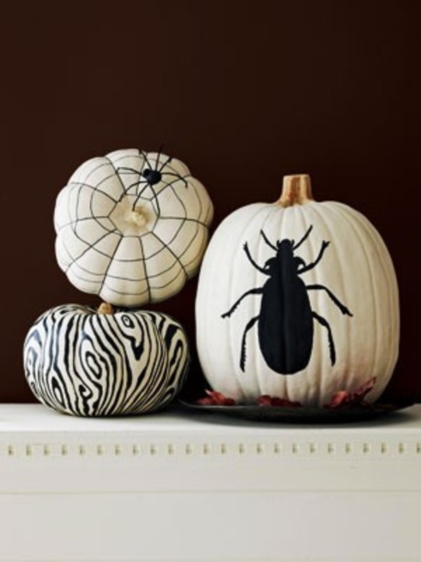 halloween party decorating pumpkin bug motif spider net creative upcycling idea