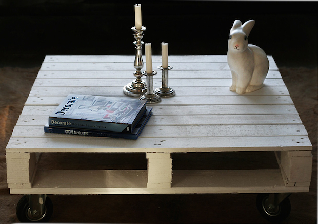 pallet coffee table diy creative project upcycled wood pallet idea candlestick rabbit decorating magazines