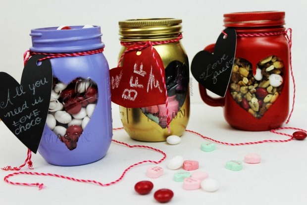 valentine's day crafts gift sweets candy spray painted mason jars gift tag