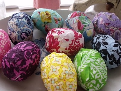 easter egg decorating ideas reuse colorful wrapping paper diy creative projects