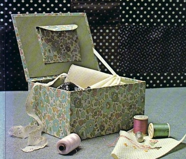 reuse shoebox sewing supplies holder green decorated flowers diy craft idea