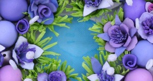 recycled-egg-carton-craft-ideas-reuse-flowers-purple-wreath