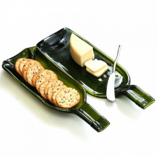 upcycle melted wine bottle creative idea cheese butter plateau breakfast