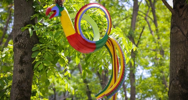 ways-reuse-recycle-ideas-creative-decoration-tires-garden-parrot