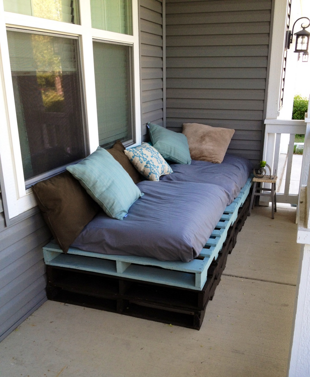 39 Outdoor Pallet Furniture Ideas And, How To Make Outdoor Patio Furniture With Pallets