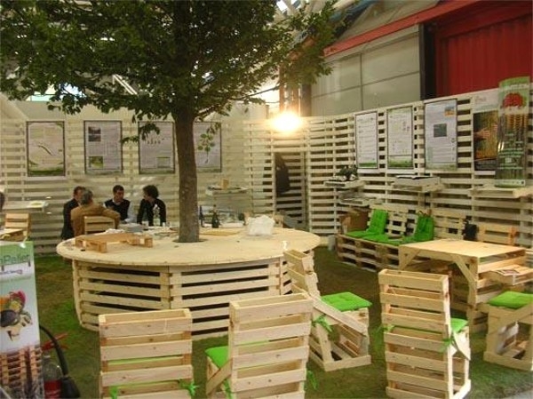 pallet furniture ideas creative wooden armchairs garden tables backyard lawn