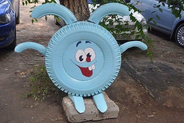 how to reuse old tire transform waste tire into blue funny rabbit garden smile cute bunny diy tires decoration