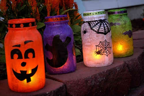 halloween empty milk jugs upcycled outdoor lanterns decoration ideas