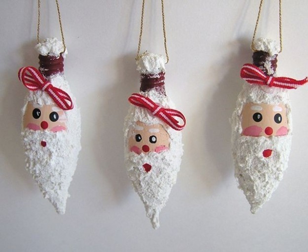 christmas decorating ideas diy easy project made of burned out decorated bulbs beard face ribbons buddies