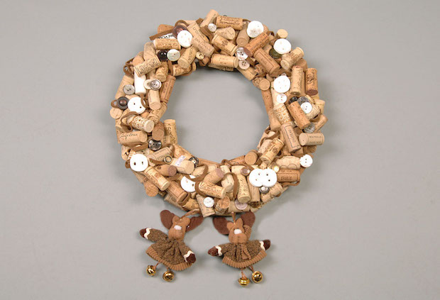 vintage craft idea for christmas door decoration glued wine corks wreath
