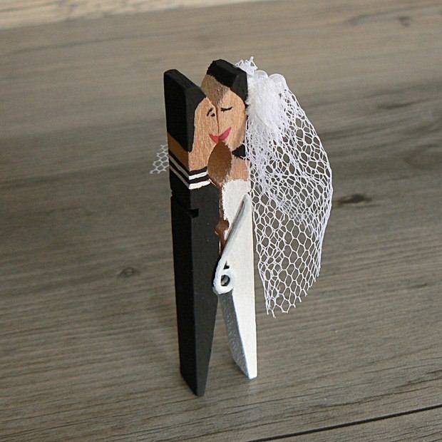 cool craft ideas using clothespins cool diy project wedding couples