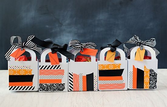 halloween goody bag idea diy small handmade candy paper bags black ribbons